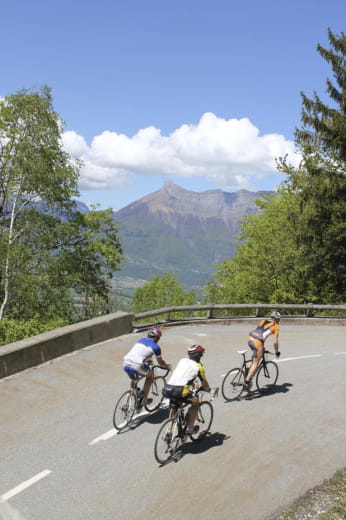 Cyclistes au col de Champlaurent