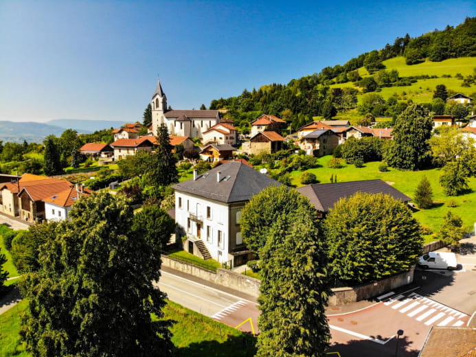 le village et notre gite